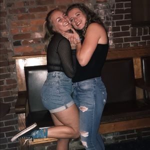 Meet your Posher, Bailey